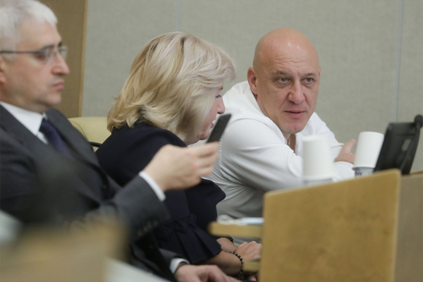 Депутат Денис Майданов