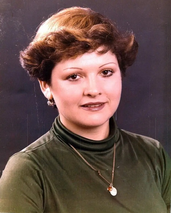 Нина Бродская в молодости